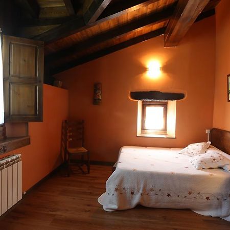 Apaiolarre Guest House Zuaztoy de Azpilcueta Ruang foto