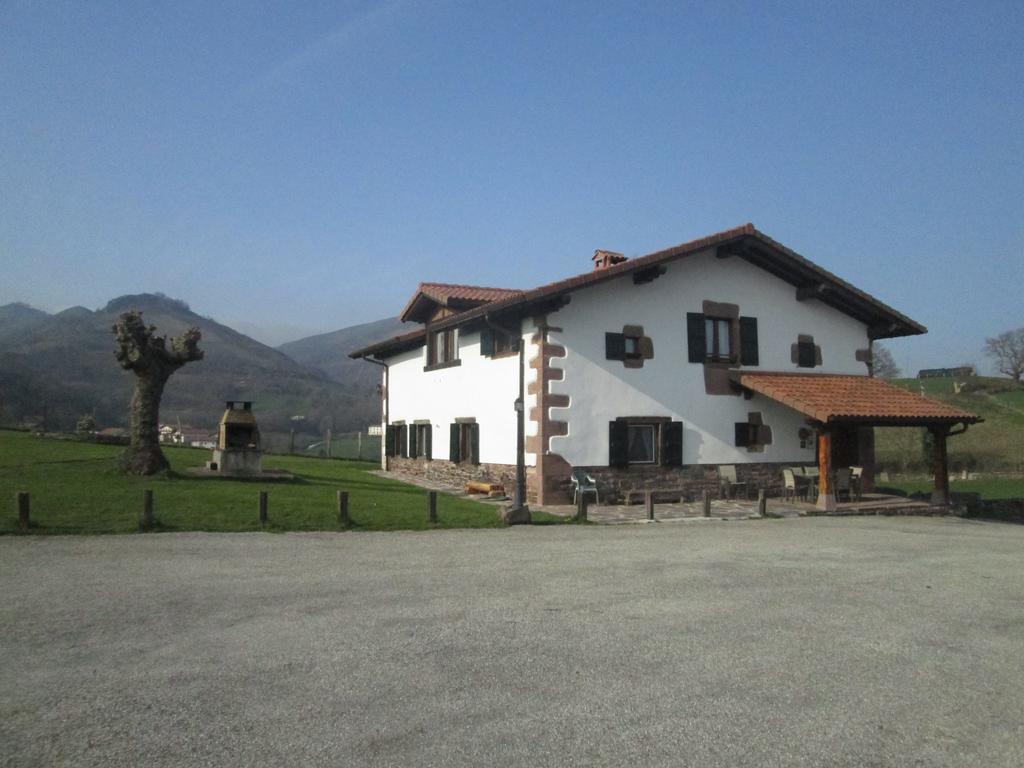 Apaiolarre Guest House Zuaztoy de Azpilcueta Bagian luar foto